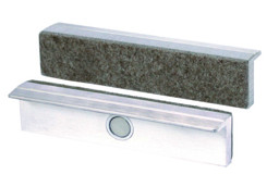 Zeige Details für Magnet Schutzbacken 140 mm mit Filz, 1 Paar Bild von Magnet Schutzbacken 140 mm mit Filz, 1 Paar